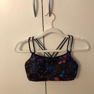 Lululemon sports bra